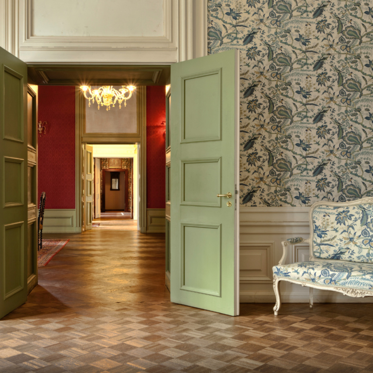 Luxury private residence | Private Staffing | UHNW | Shire & Wold Staffing