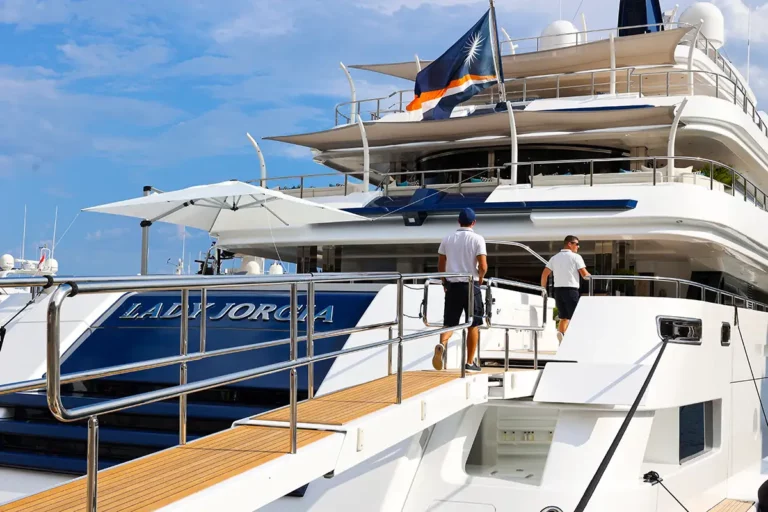 Superyacht crew recruitment for yacht owners and family offices